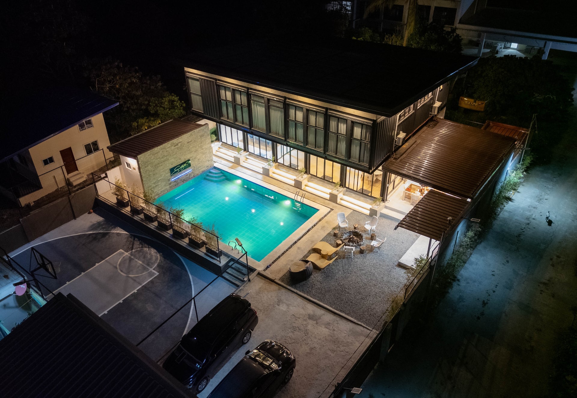Container Estate